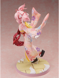 Фигурка 1/7 Мадока Канамэ (Kaname Madoka Haregi Ver.)