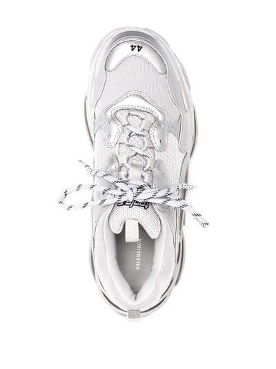 Кроссовки Balenciaga Triple S с эффектом металлик