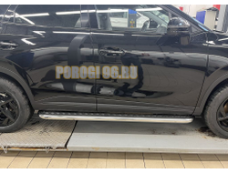 Пороги с накладным листом d53 для Omoda C5 2022-