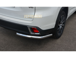 Защита заднего бампера угловая d60 для Toyota Highlander (2017-2020)