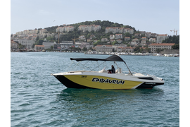 Морская прогулка на глиссере (вместимость до 10 человек)