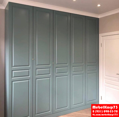 Распашные шкафы на заказ