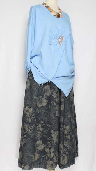 Джемпер Бохо хлопок "Цветок пайетки" фуксия, голубой до р.54