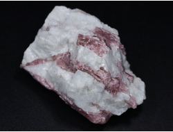 Турмалин розовый в кварце, Бразилия (40*28*26 мм, 35 г) №26151