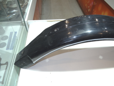 Заднее крыло ДКВ 200