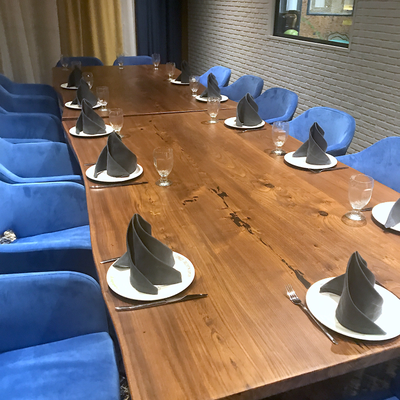 стол банкетный из слэбов карагача