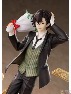 Фигурка 1/8  Осаму Дазай (Osamu Dazai Formal Wear Ver., Deluxe Edition)