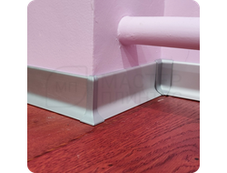 Плинтус алюминиевый ПЛ-40 3000х40х10 мм. Серебро матовое в интерьере 11