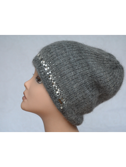 Серая шапка женская Vizio Италия 5872 С с украшениями фото