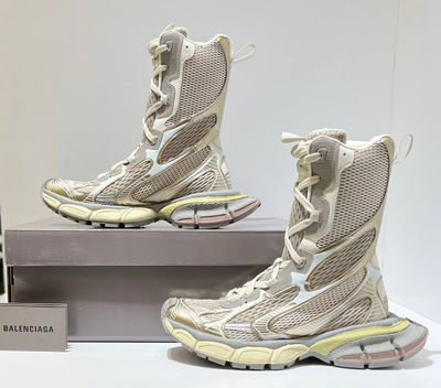Сапоги весенние Balenciaga 3XL Milk Bronze Old