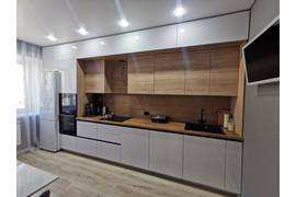 
Кухонный гарнитур 4400мм
Корпус ЛДСП Egger16-Дуб Бардолино натуральный
Фасады Акрил Лёд 5230 ТМФ
Фасады (центр) ЛДСП Egger16-Дуб Бардолино натуральный