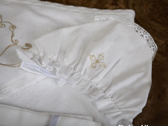 Набор, модель "Золото": рубашка, чепчик, махровое полотенце с капюшоном; можно вышить любое имя