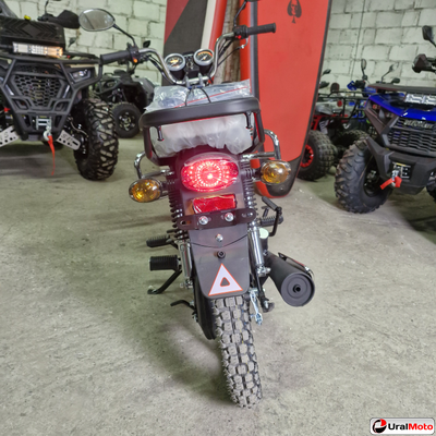 Мопед VMC  RIVA II RX 125(49) черно-белый