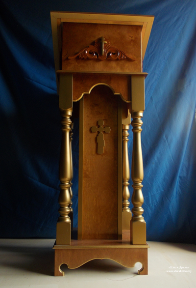 Аналой на ножках