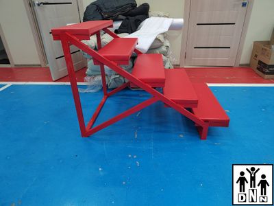 Ринг боксерский на помосте соревновательный, быстровозводимый, безболтовой (помост 7х7м, высота 1м (две лестницы), боевая зона 6х6м) DNN