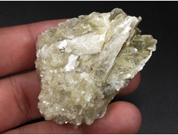 Мусковит, необработанный "дикий" образец, Бразилия (55*38*22 мм, 54 г) №36385