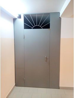 Дуэт двухстворчатая тамбурная дверь