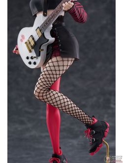 Фигурка 1/7 Тисато Нисикиги (Chisato Nishikigi Band ver.)
