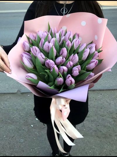 37 тюльпанов