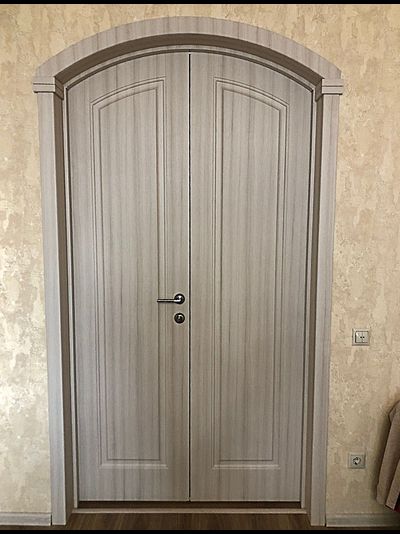 Двухстворчатая дверь К1 с фрамугой