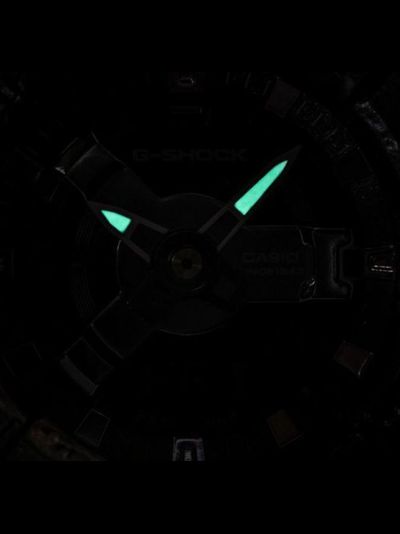 Часы Casio G-Shock GM-S110PG-1A