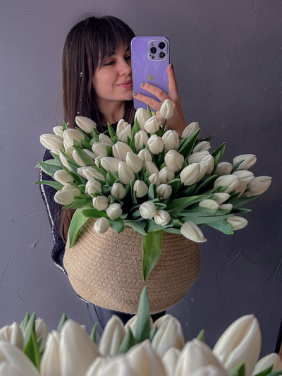 101 тюльпан большая корзина