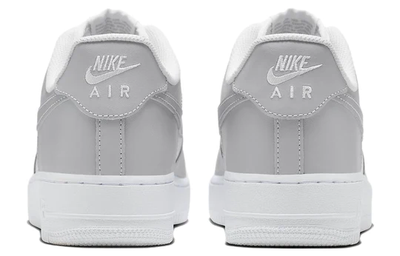 Nike Air Force 1 07 Light Smoke Grey