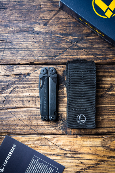 Leatherman Wave + Black с чехлом molle