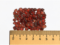 Гранат спессартин, необработанный, ювелирного качества, Якутия (4-6 мм, 0,1-0,2 г) №13793