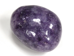 Лепидолит фиолетовый, галтовка, Бразилия (26*20*19 мм, 16 г) №35165