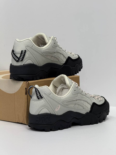Asics Gel-Pickax Oyster Grey Black