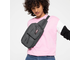 Девушка с сумкой Eastpak Bumbag Double Black Denim
