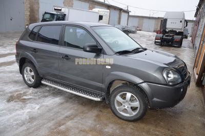 Пороги с накладным листом	d53 для Hyundai Tucson (2004-2010)