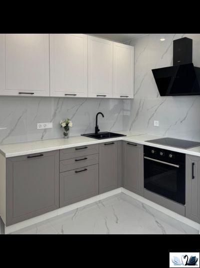 Керамогранит Van Hong Ceramic Carrara Classic 60х60 см белый глянцевый