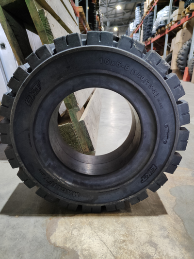 Шина 16x6-8 BKT MAGLIFT STD