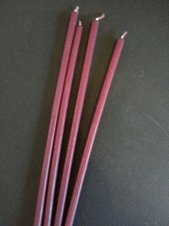 Фиолетовые свечи часовые