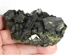 Эпидот, сросток кристаллов, Перу (68*54*27 мм, 129 г) №35872