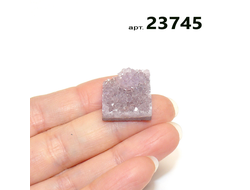 Аметист натуральный (щетка) Россия арт.23745: 5,6г - 19*18*11мм