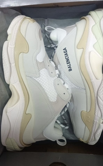 All white balenciaga triple s best sale