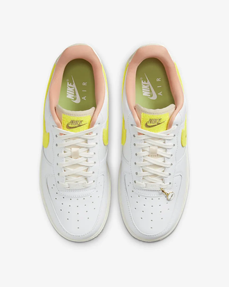 Nike Air Force 1 07 LX