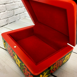 Шкатулка для украшений Птица с рябиной 90*70 мм деревянная с росписью Хохлома