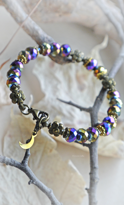 Браслет "Кристаллы осеннего волшебства" с месяцем и цветами