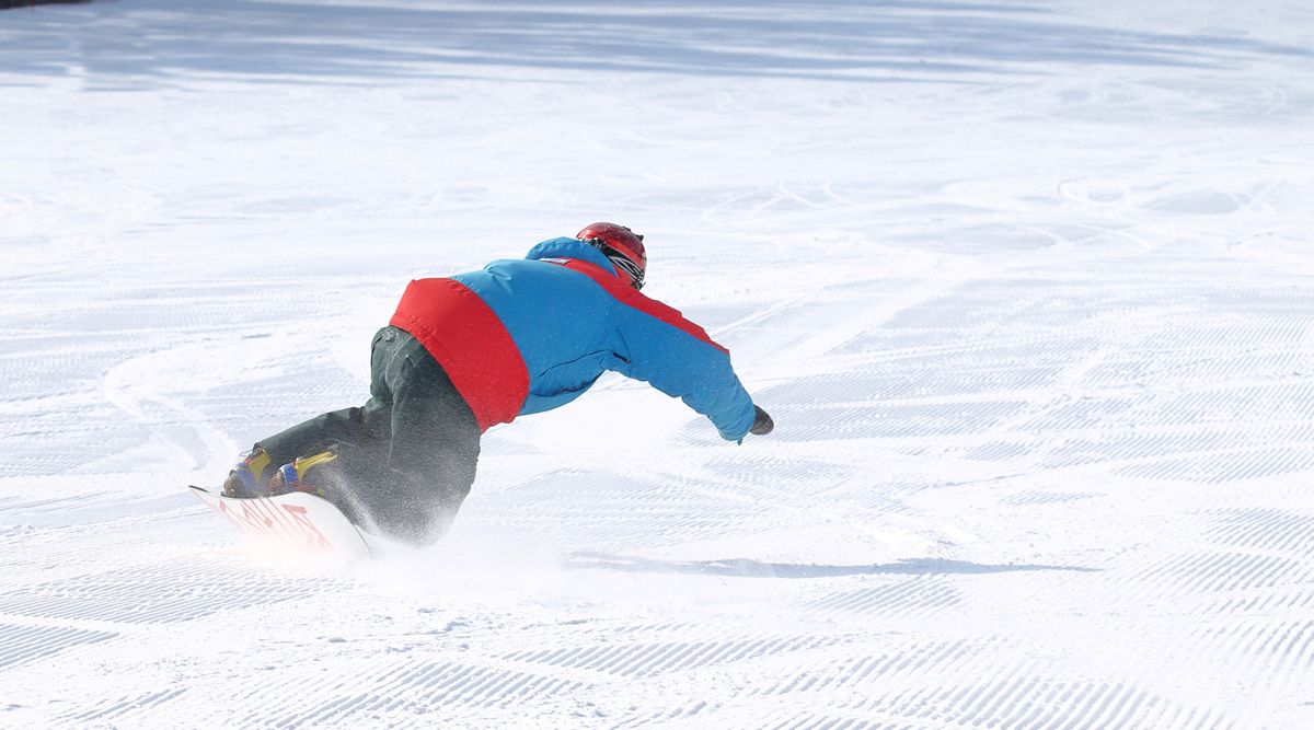 Карвинговый поворот с разгрузкой вниз