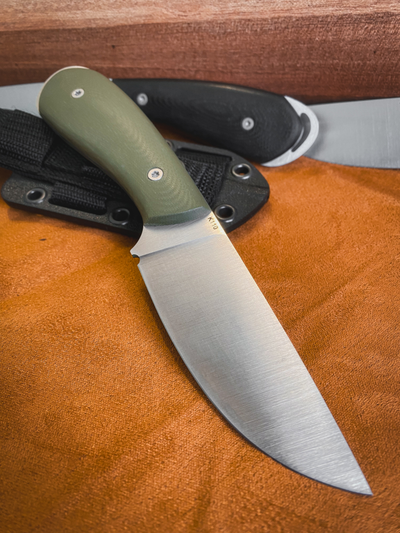 нож Лис NEXT сталь AUS10, рукоять G10, цвет олива