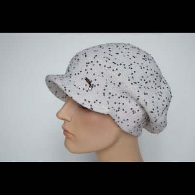 Белая вязаная кепка с пайетками Италия Vizio 6978