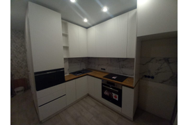 Кухня белая