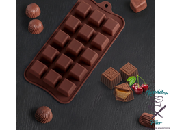 Форма для льда и шоколада «Шоколадные конфеты», 21,5×10×1,5 см, 15 ячеек, цвет МИКС