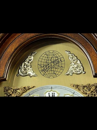 Настенные часы Rhythm CMJ578NR06