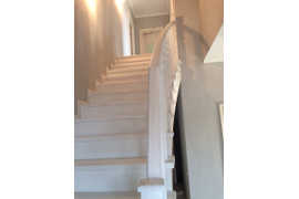 Перила для лестницы в доме