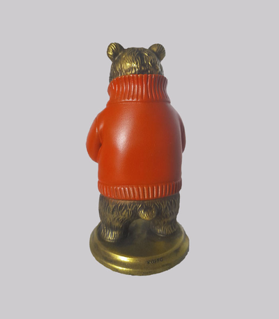 Фигурка медведя в свитере СССР